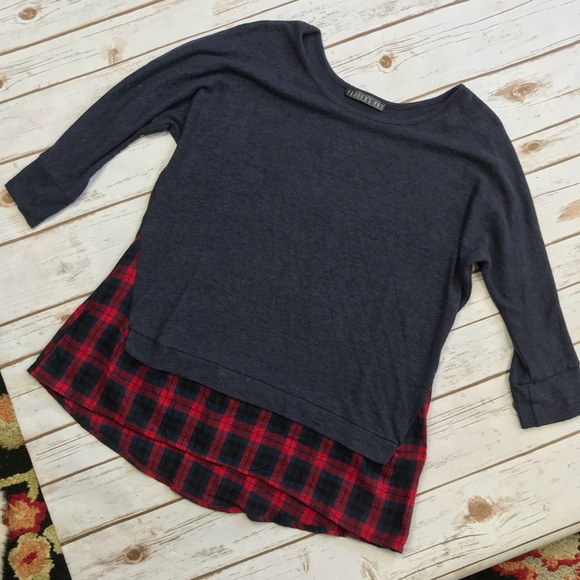 SOLD Potter’s Pot Navy Red Plaid Pullover Sweater - Picture 2 of 5